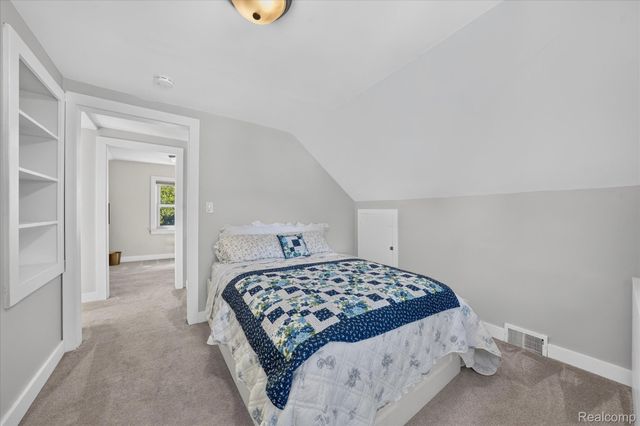 4369 Richalva Court, Waterford Charter Township, MI 48329
