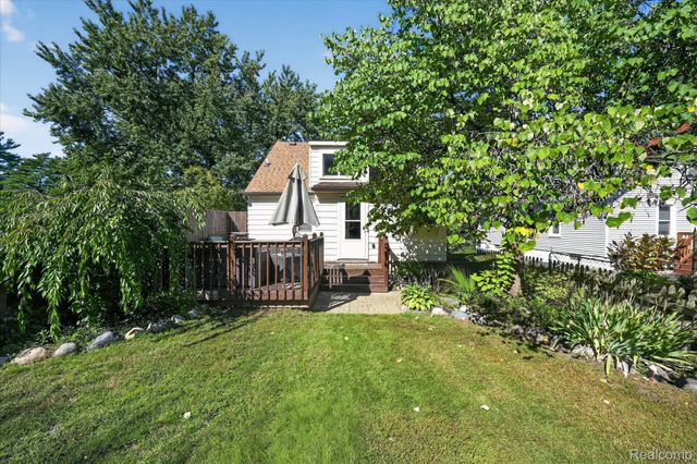 4369 Richalva Court, Waterford Charter Township, MI 48329