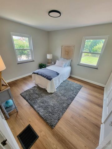 966 Summit Avenue, Glendale, OH 45246