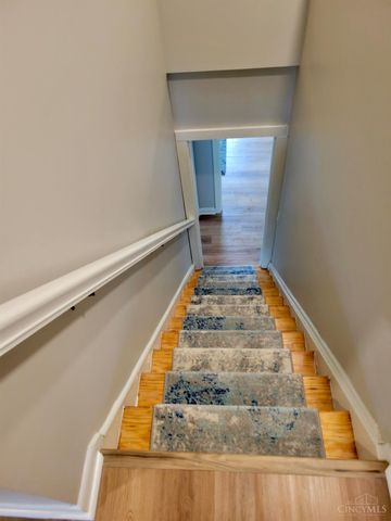 966 Summit Avenue, Glendale, OH 45246