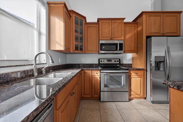 8481 Vía D Oro, Boca Raton, FL 33433