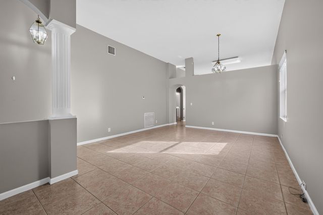 8481 Vía D Oro, Boca Raton, FL 33433