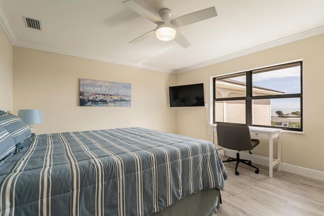 5300 Highway A1a 408, Indian River Shores, FL 32963