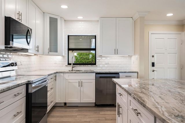 5300 Highway A1a 408, Indian River Shores, FL 32963