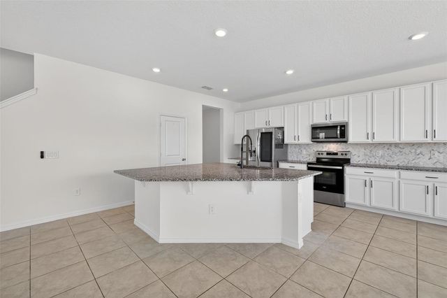 2133 MALBEC COURT, Minneola, FL 34715