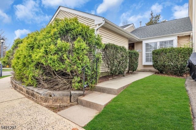 123 Harrow Dr, Franklin Twp., NJ 08873