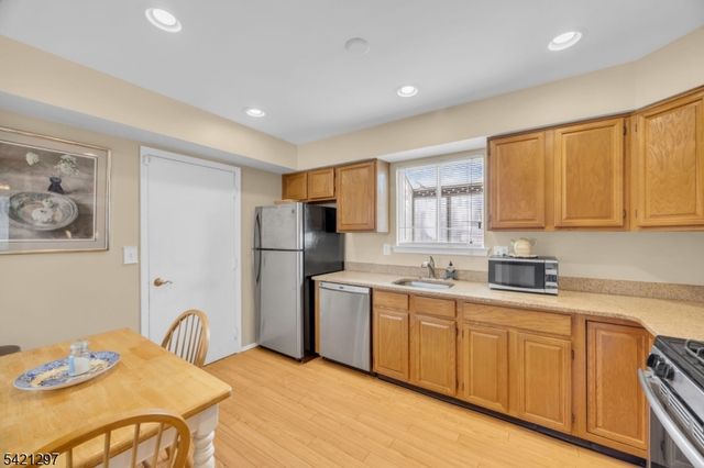 123 Harrow Dr, Franklin Twp., NJ 08873