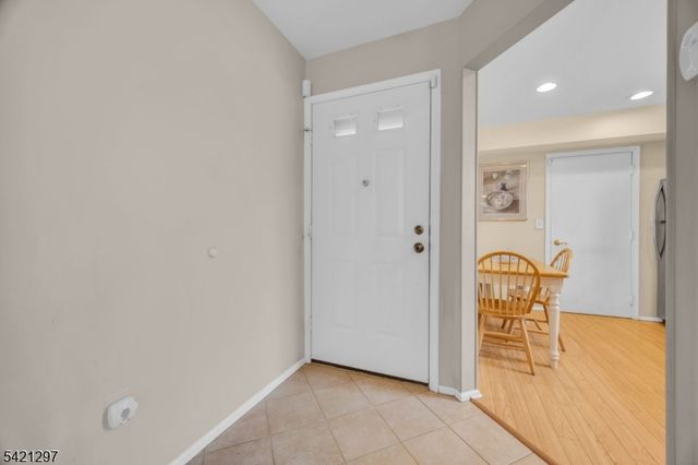 123 Harrow Dr, Franklin Twp., NJ 08873