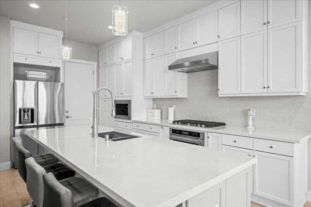 4256 Eagle View Way, Folsom, CA 95630