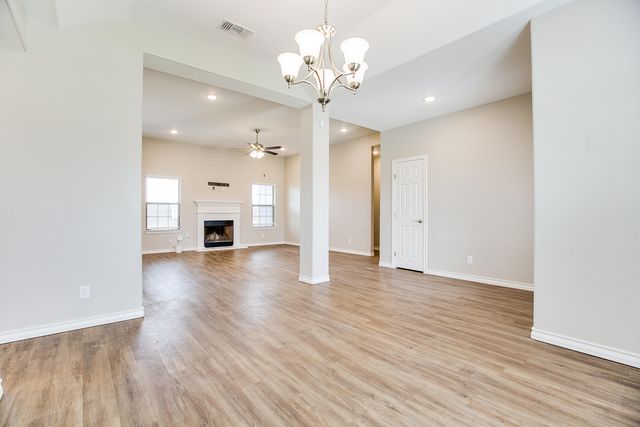 1977 Lamplighter Lane, San Angelo, TX 76904