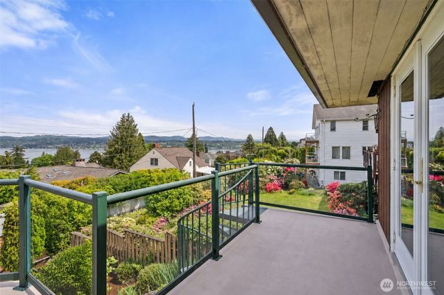 10468 Forest Avenue S, Seattle, WA 98178