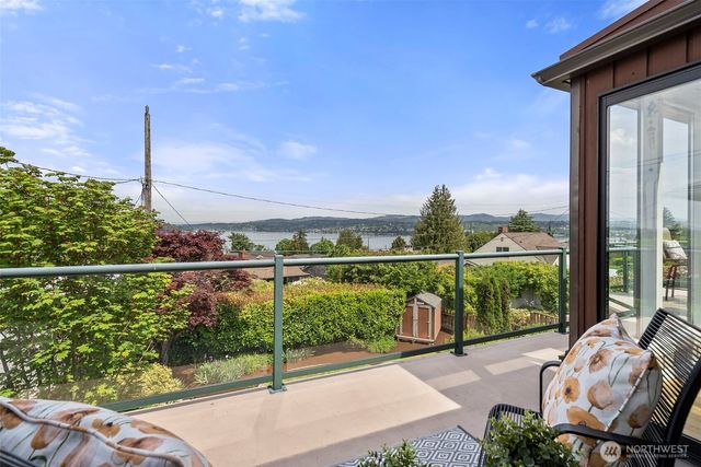10468 Forest Avenue S, Seattle, WA 98178