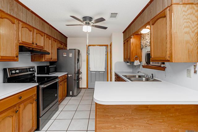 315 Gatebriar St, Baton Rouge, LA 70807