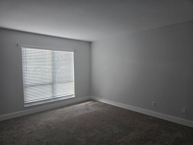 411 Sandtree Drive, Palm Beach Gardens, FL 33403