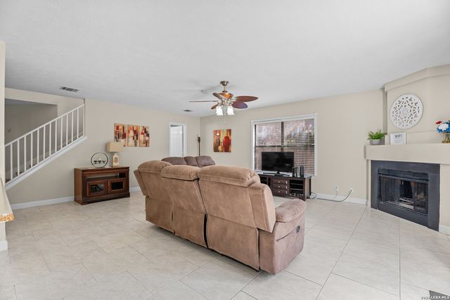 7519 Waketon, San Antonio, TX 78250