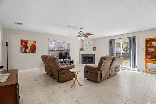 7519 Waketon, San Antonio, TX 78250