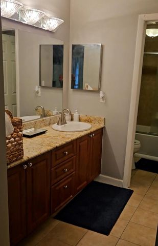 9215 W Sunrise Boulevard, Plantation, FL 33322