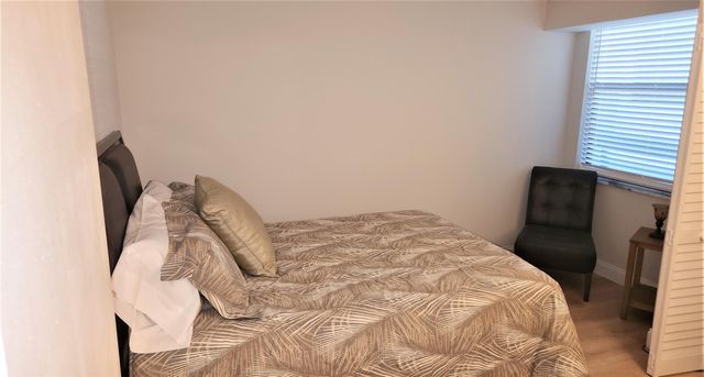 1915 Lavers Circle E208, Delray Beach, FL 33444