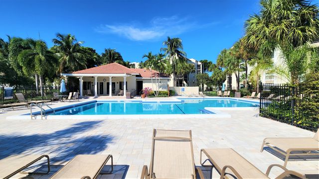 1915 Lavers Circle E208, Delray Beach, FL 33444