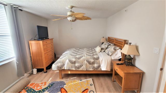 1915 Lavers Circle E208, Delray Beach, FL 33444