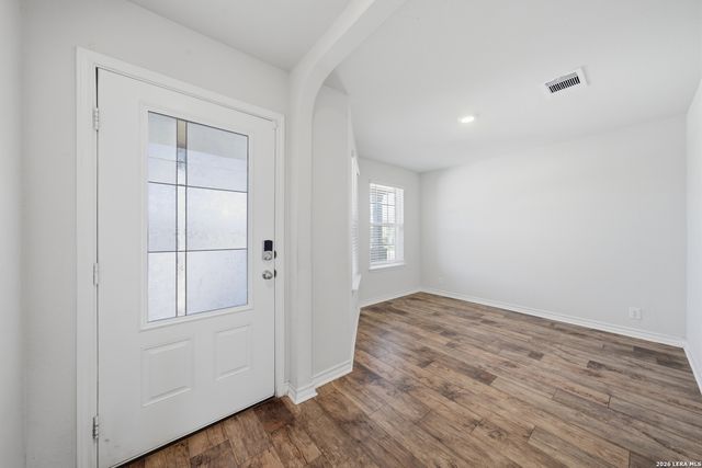 6820 Kingsley Edge, San Antonio, TX 78252