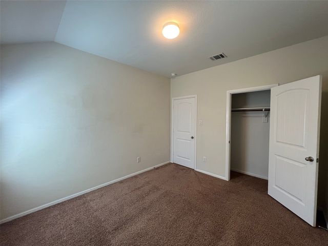 609 Buzzard Lake Trail, Fort Worth, TX 76120