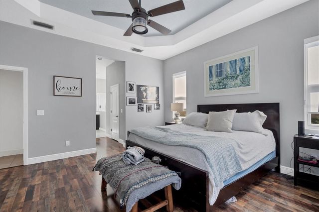 2006 RED LAKE RUN, Bradenton, FL 34211