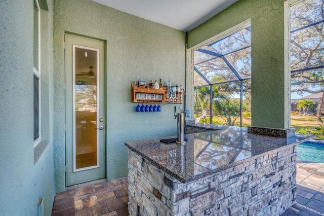 2006 RED LAKE RUN, Bradenton, FL 34211