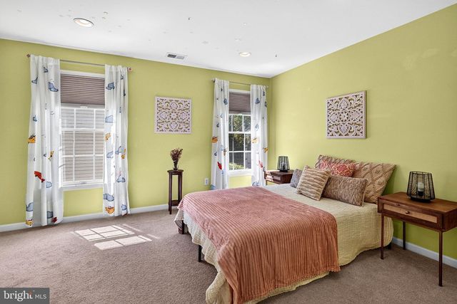 30 GREYLYNNE DR, Princeton, NJ 08540