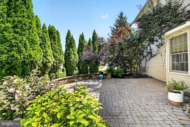 30 GREYLYNNE DR, Princeton, NJ 08540