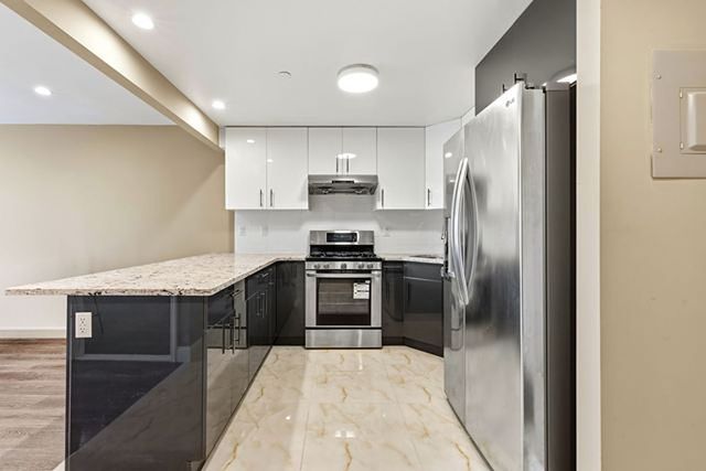 4511 82nd St Apt W3F, New York City, NY 11373