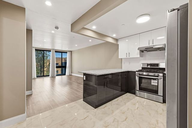 4511 82nd St Apt W3F, New York City, NY 11373