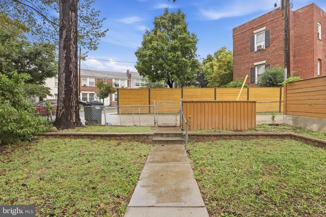 1332 ADAMS ST NE, Washington, DC 20018