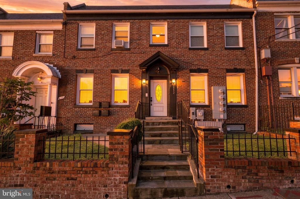 1332 ADAMS ST NE, Washington, DC 20018