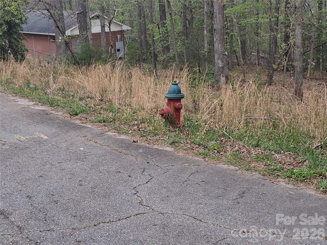 2312 Magnolia Place 10, Morganton, NC 28655