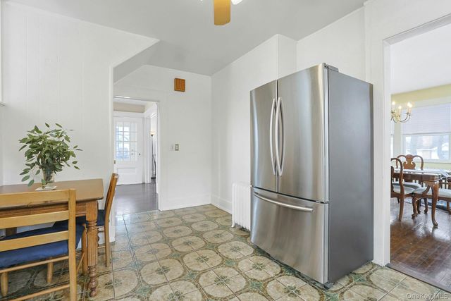 22 Dearborn Street, New Rochelle, NY 10801