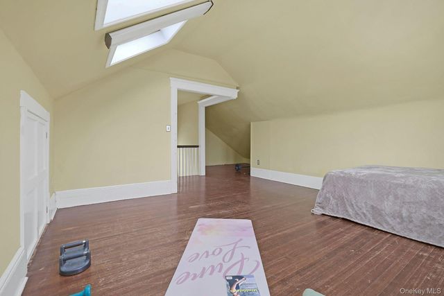 22 Dearborn Street, New Rochelle, NY 10801