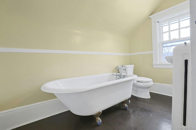 22 Dearborn Street, New Rochelle, NY 10801