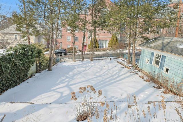 22 Dearborn Street, New Rochelle, NY 10801