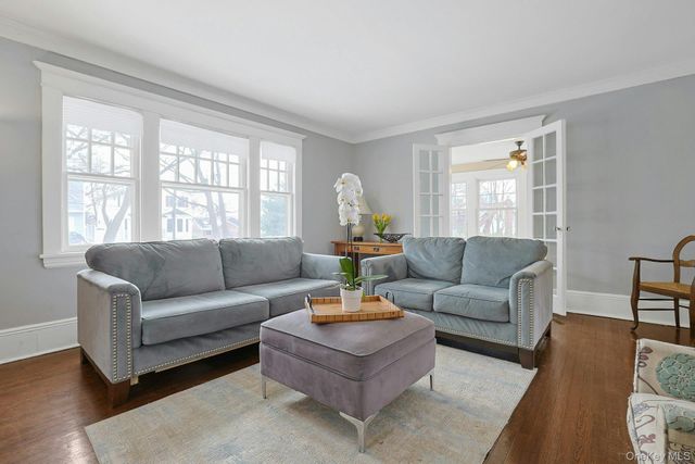 22 Dearborn Street, New Rochelle, NY 10801