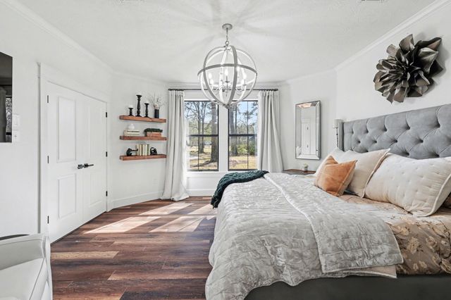 6910 Windcrest Estates Court, Magnolia, TX 77354