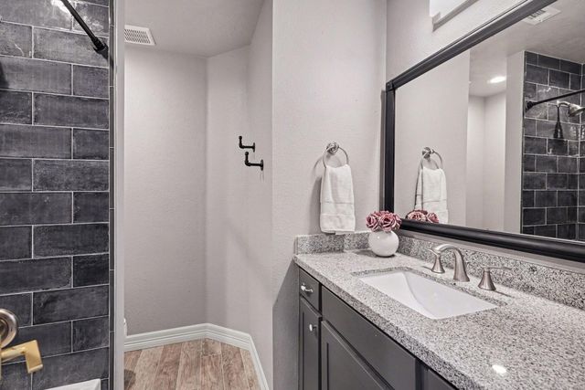 6910 Windcrest Estates Court, Magnolia, TX 77354