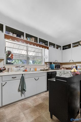350 Ward Road, Hokes Bluff, AL 35903