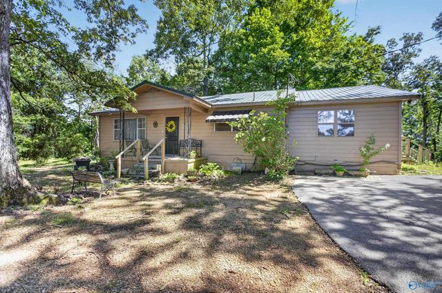 350 Ward Road, Hokes Bluff, AL 35903