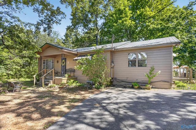 350 Ward Road, Hokes Bluff, AL 35903