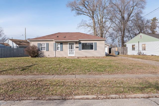 121 Holly Lane, Mason, OH 45040