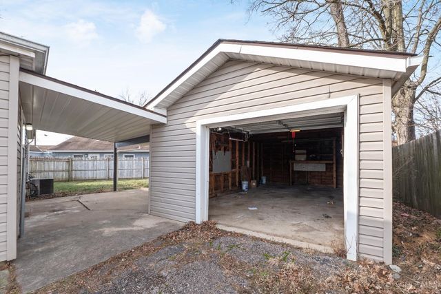 121 Holly Lane, Mason, OH 45040