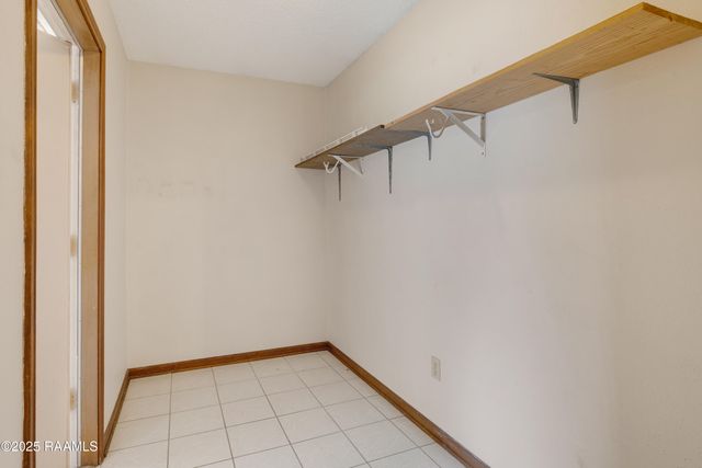 203 Bonaire Drive, Lafayette, LA 70506