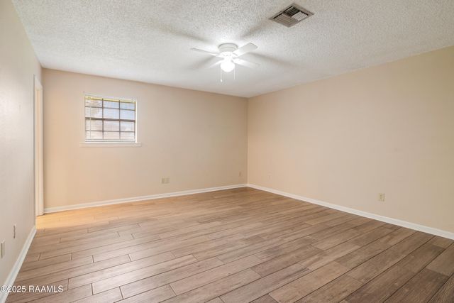 203 Bonaire Drive, Lafayette, LA 70506