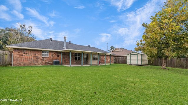 203 Bonaire Drive, Lafayette, LA 70506